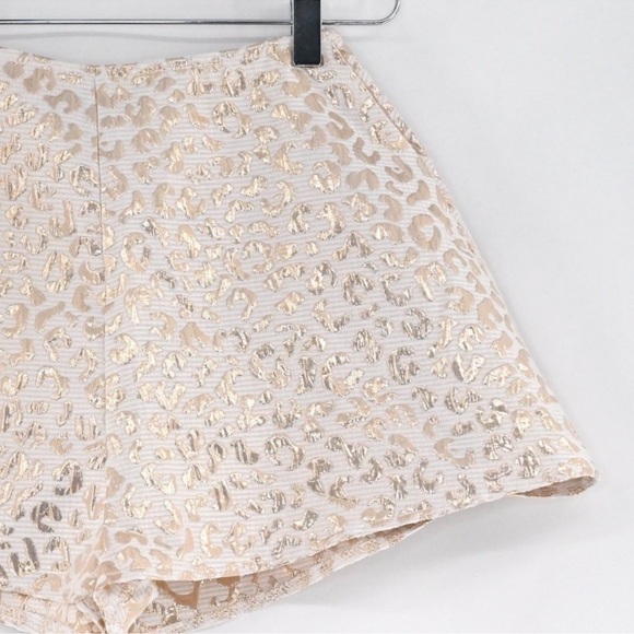 Pretty Little Thing Gold Foil Animal Print Shorts - Picture 6 of 7